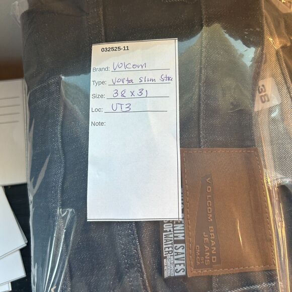 Volcom Jeans Mens 38 Black Vorta Slim Straight Medium Wash Classic Preppy - Picture 13 of 13